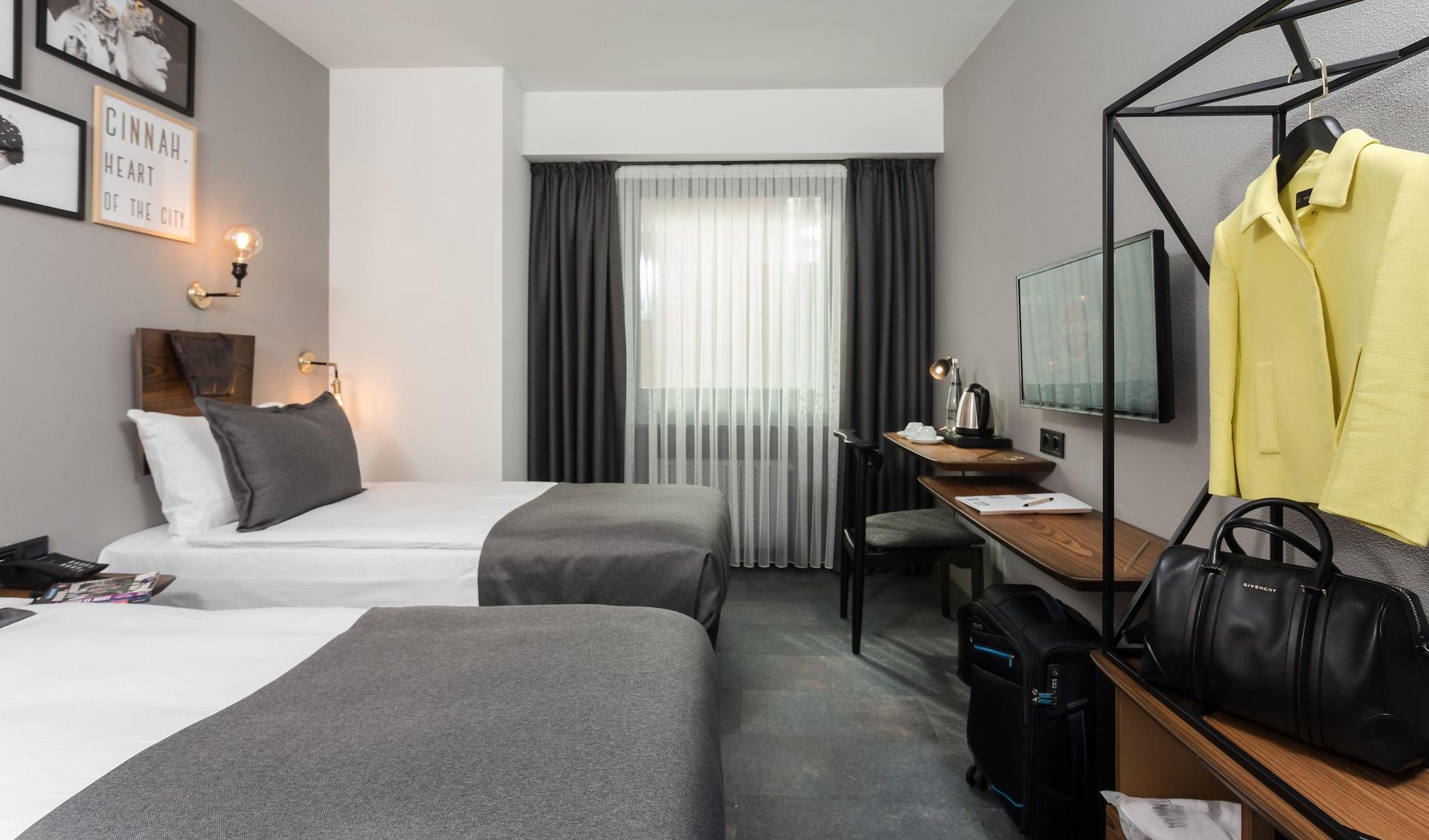 Otel Cinnah 4*