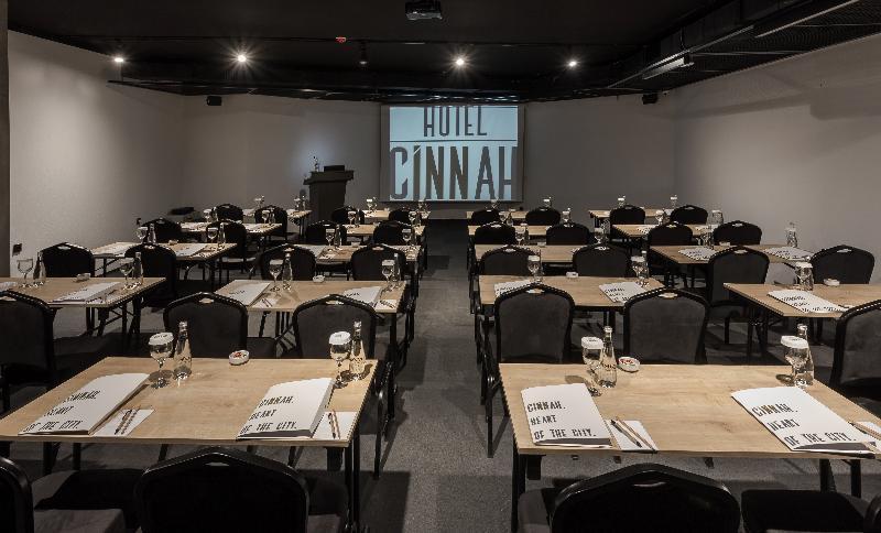 Otel Cinnah 4*